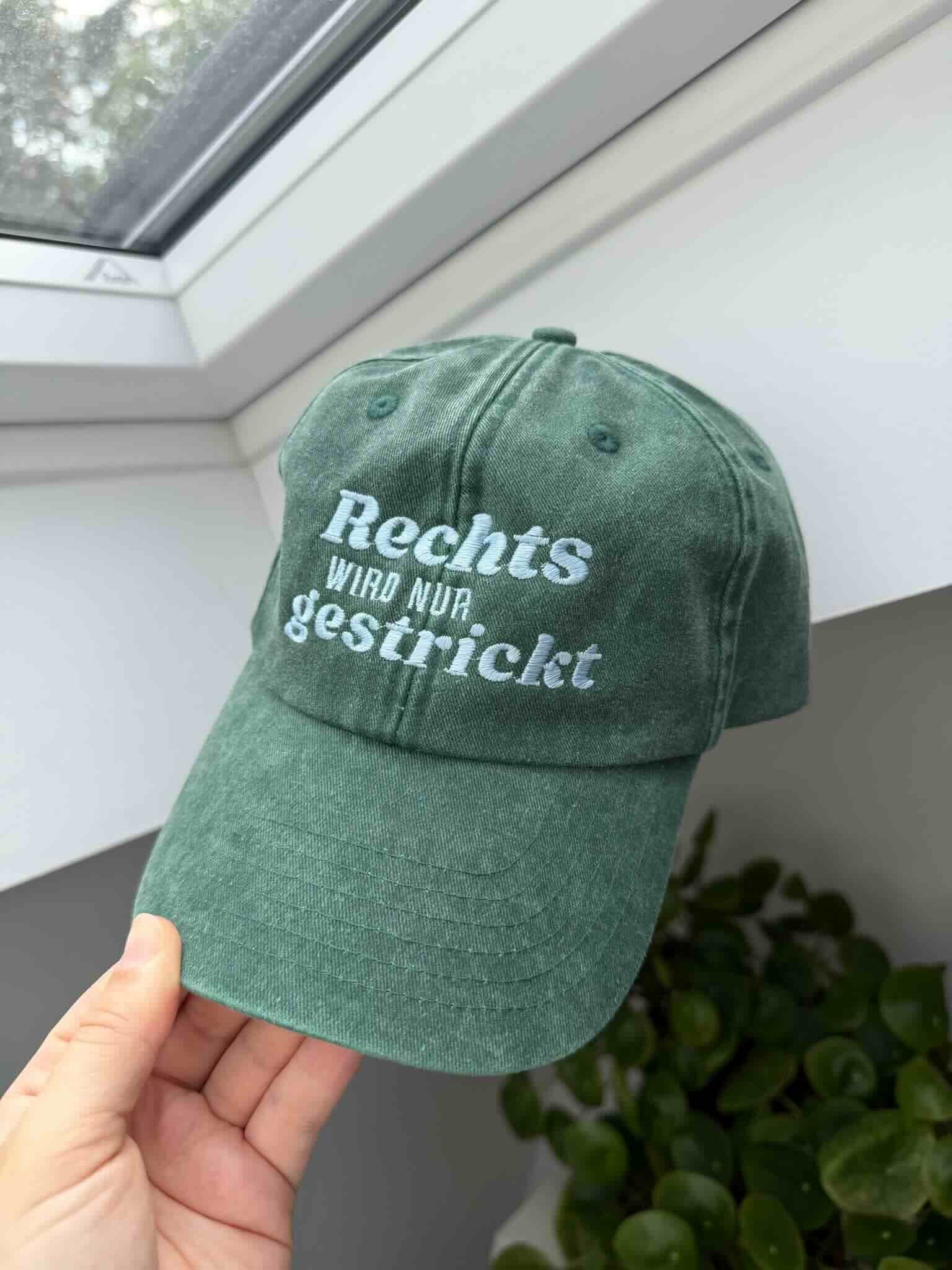 Embroidered cap "Only knitting on the right side"