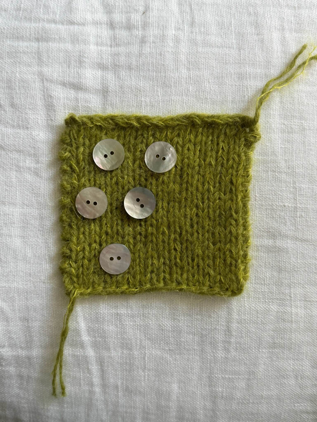 Garnset "Collar Coeurdigan"