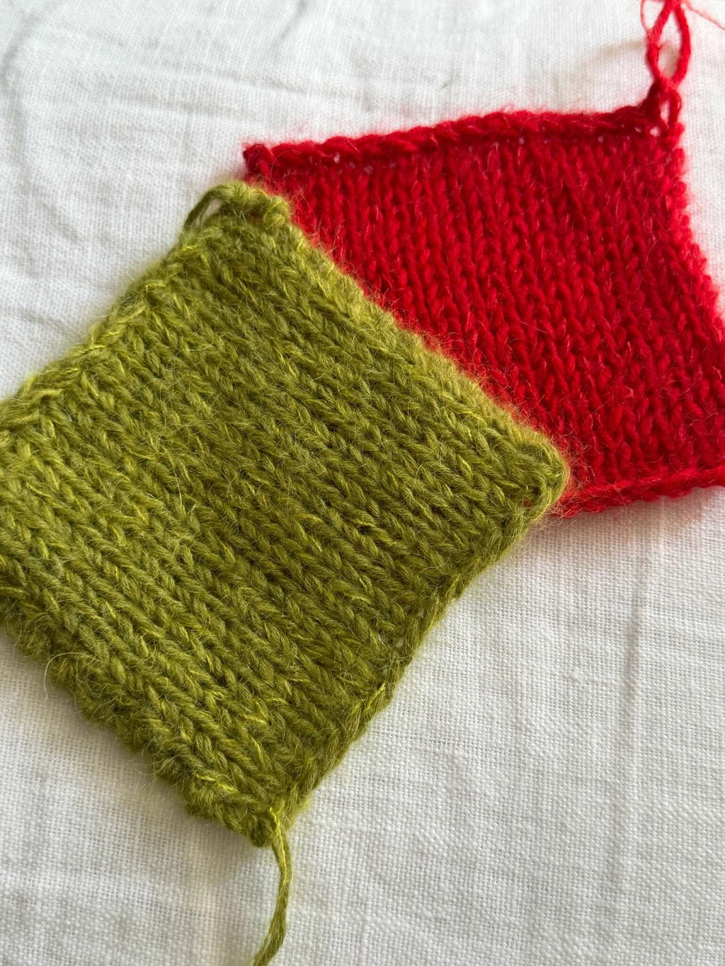 Garnset "Collar Coeurdigan"