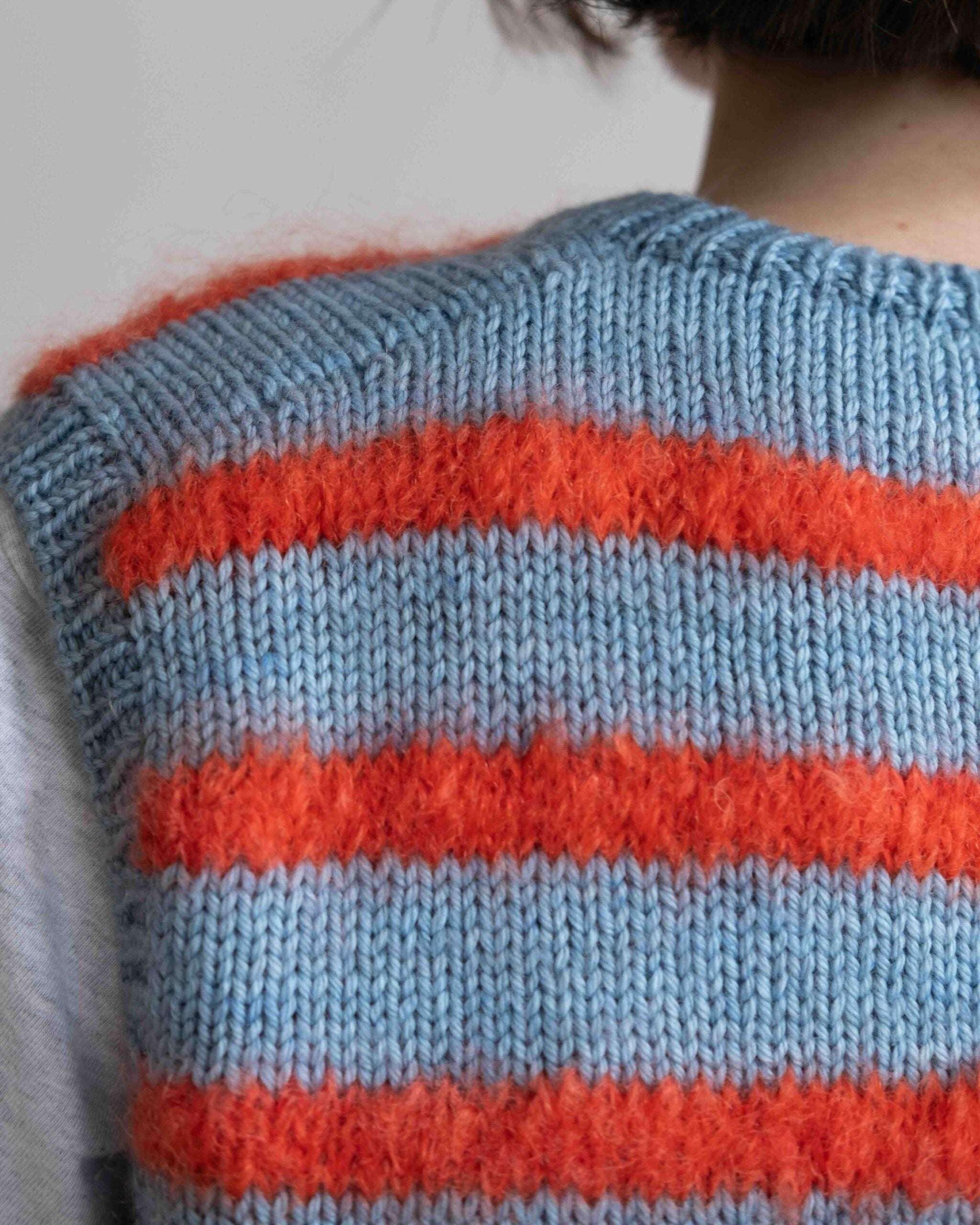 Strickanleitung "Fluffy Stripe Slipover"